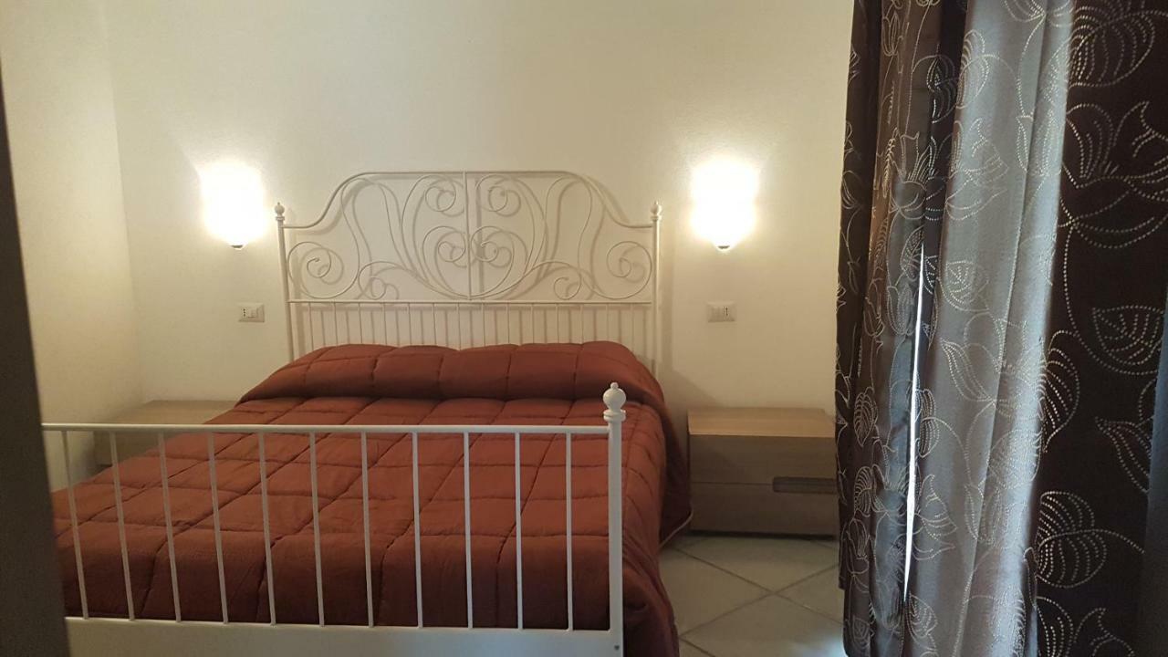 Milly Apartment Arbatax Bagian luar foto