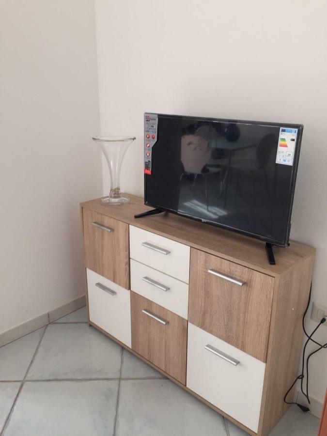 Milly Apartment Arbatax Bagian luar foto